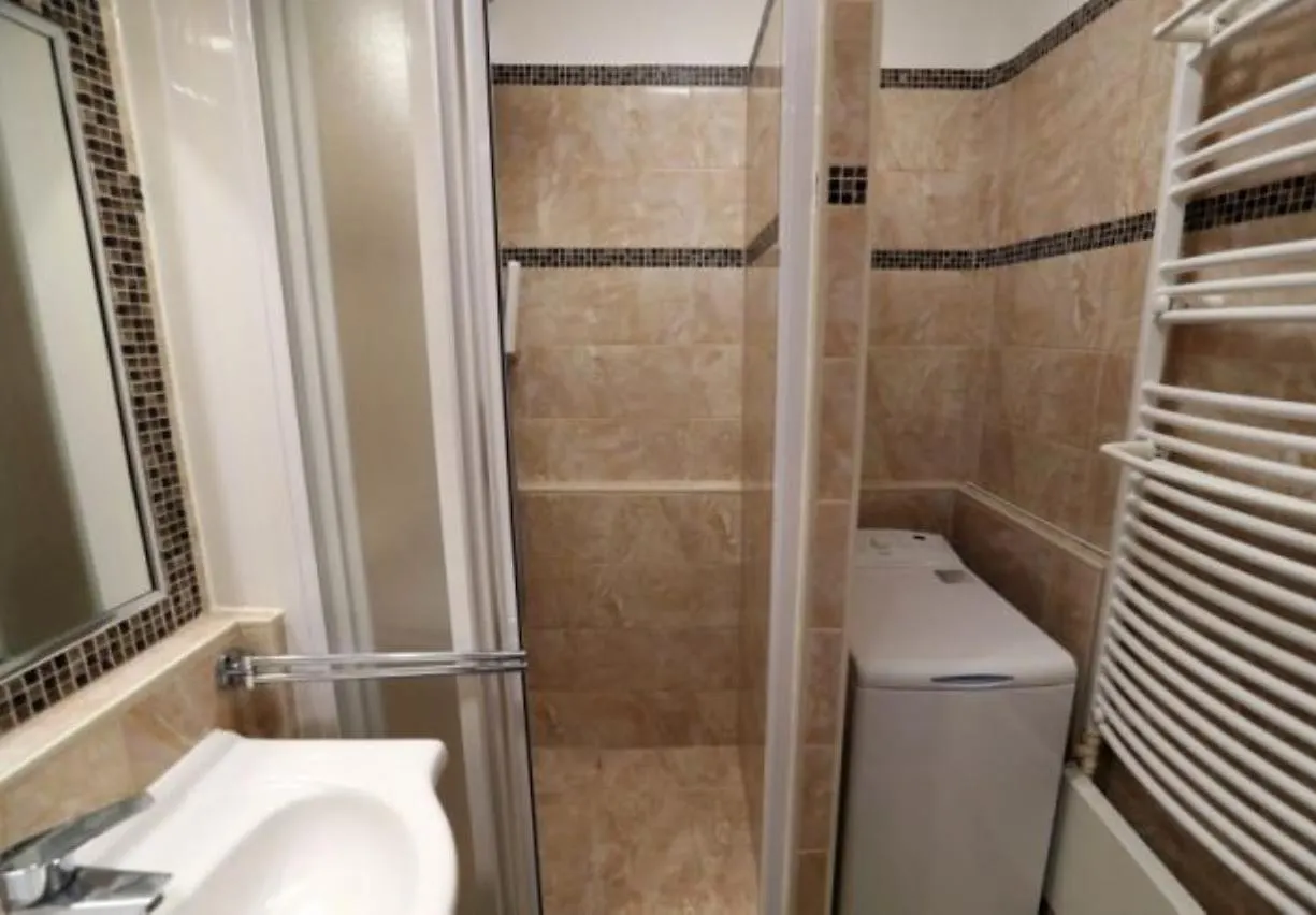 Haller Veritas Apartman Hotel Budapest Magyarország