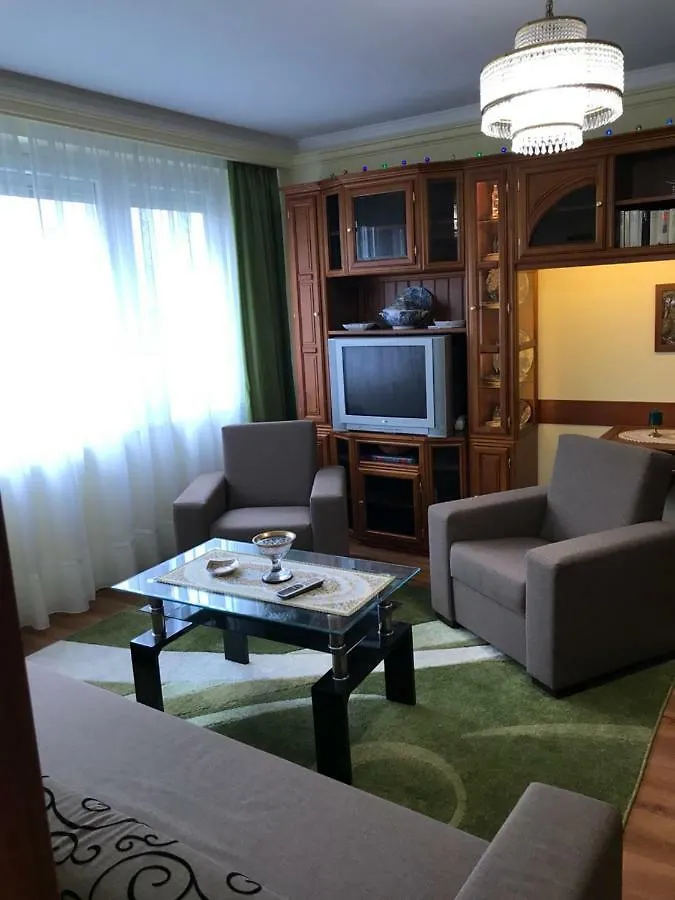 מלון בודפשט Haller Veritas Apartman