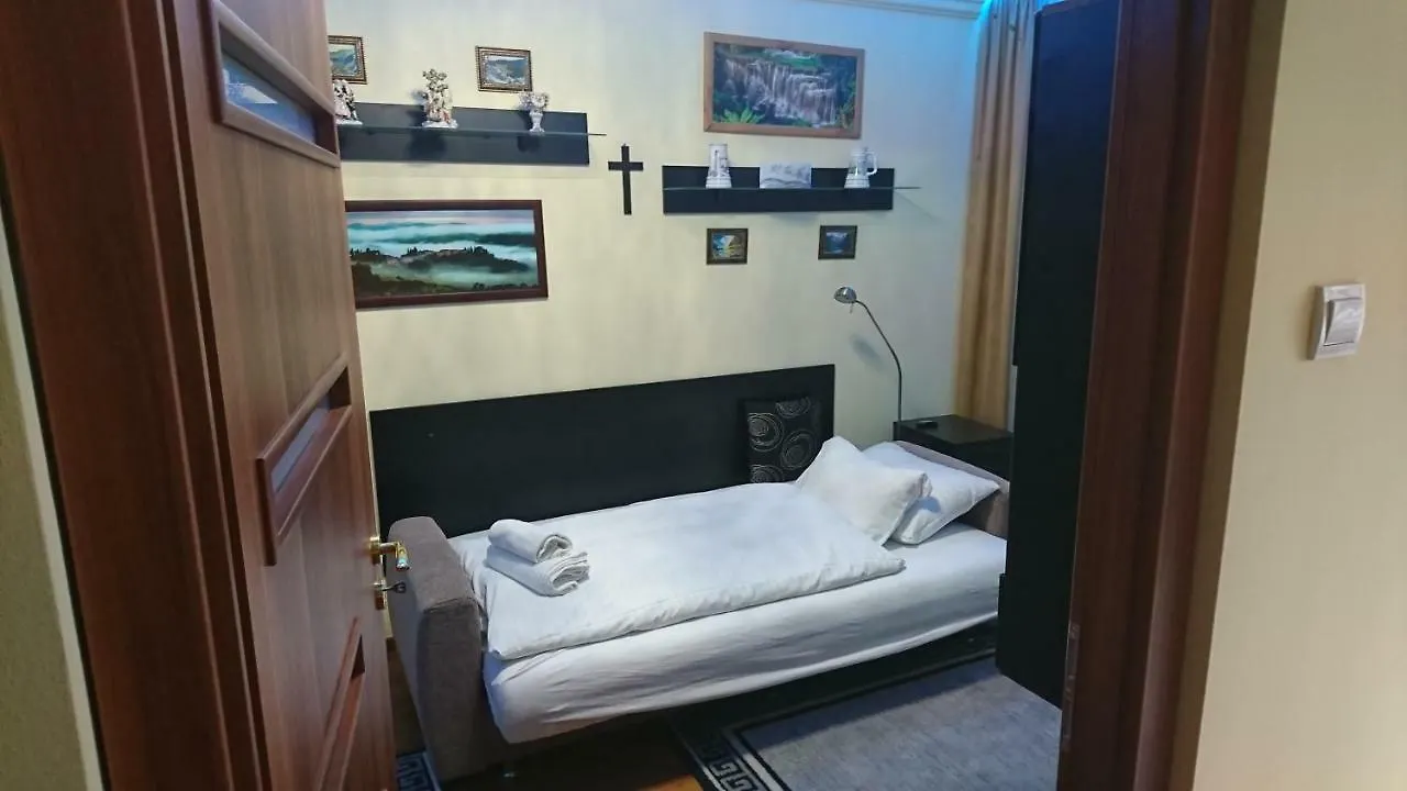 מלון בודפשט Haller Veritas Apartman דירה